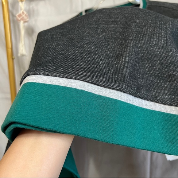 ALFANI Utility pocket crewneck sweatshirt - Picture 6 of 6